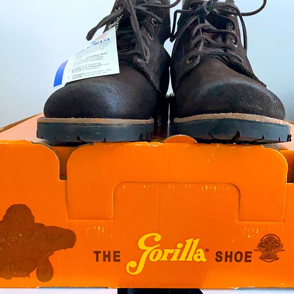 Men’s Gorilla Shoe